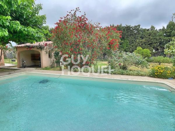 Maison Canohes 5 pièces 125 m2avec garage et piscine