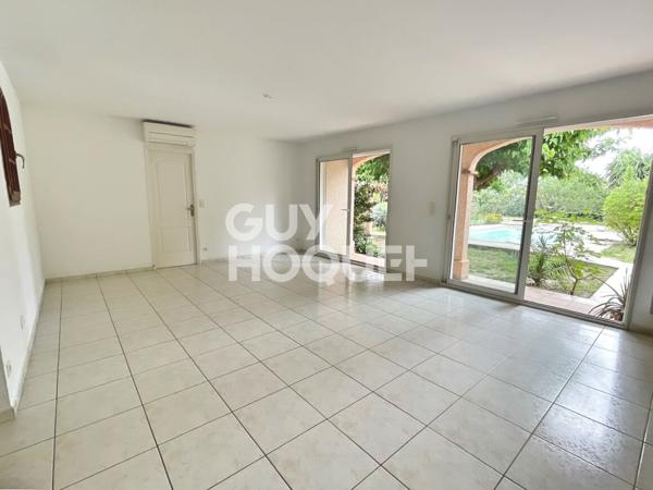 Maison Canohes 5 pièces 125 m2avec garage et piscine