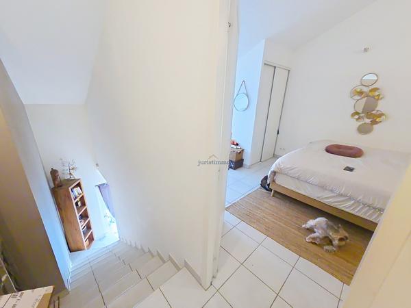 Orange (84100) APPARTEMENT AU 2EME ETAGE AVEC TERRASSE