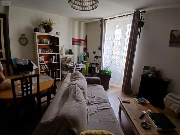 Immeuble à vendre à Châteauroux dans l'Indre (36000), ref : IMMR/817   
CENTRE VILLE