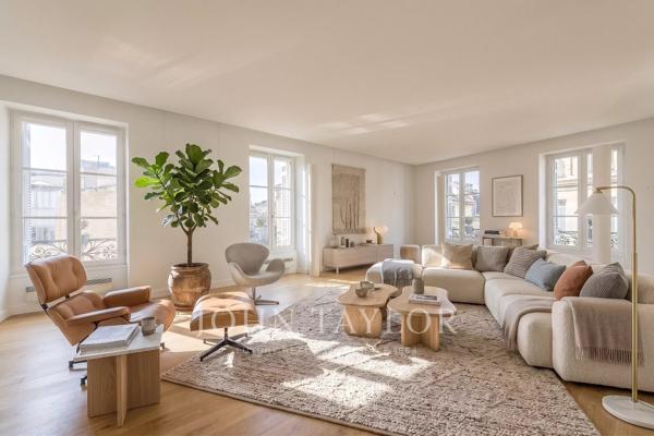 Appartement avec ascenseur Bordeaux Triangle D'Or