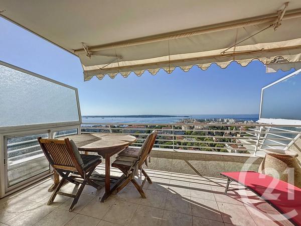 Appartement F2 à vendre  2 pièces - 68 m 2   CANNES  - 06