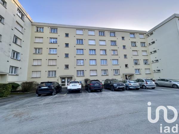 Appartement 3 pièces de 55 m² à Villers-Cotterêts (02600)