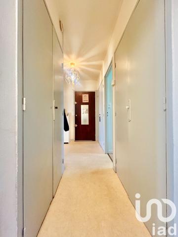 Appartement 3 pièces de 55 m² à Villers-Cotterêts (02600)