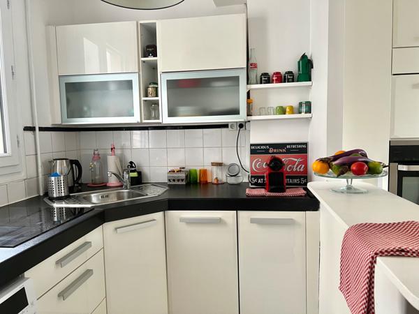 Paris (75011) 4 pièces lumineux et traversant entre Goncourt et Belleville, Paris 11ème