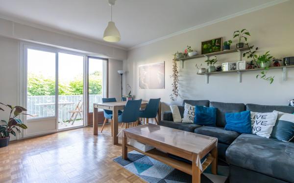 Appartement à vendre    3 pièces • 70,87 m2 Saint-Maur-des-Fossés