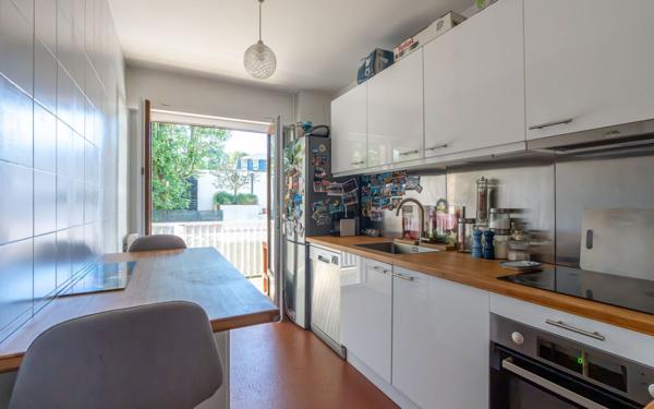 Appartement à vendre    3 pièces • 70,87 m2 Saint-Maur-des-Fossés