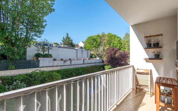 Appartement à vendre    3 pièces • 70,87 m2 Saint-Maur-des-Fossés