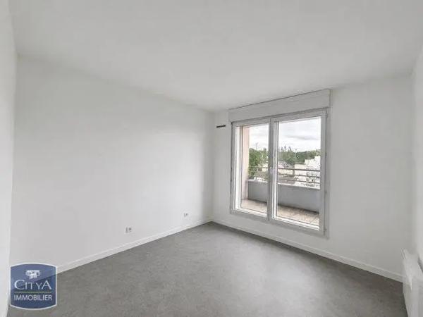 Appartement à louer 3 pièces 59.64m² Livry-Gargan (93190)