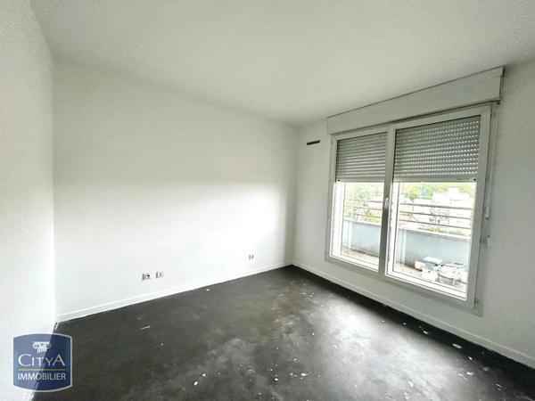 Appartement à louer 3 pièces 59.64m² Livry-Gargan (93190)