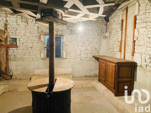 Maison à vendre 8 pièces 160 m² Vérines