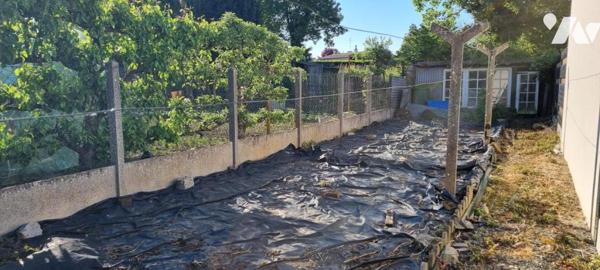 LA GUERCHE DE BGNE - Centre ville - Maison avec garage et terrain