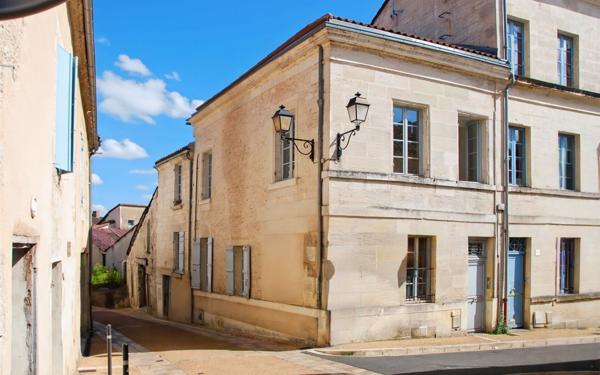Appartement à vendre    1 pièce • 24 m2 Périgueux