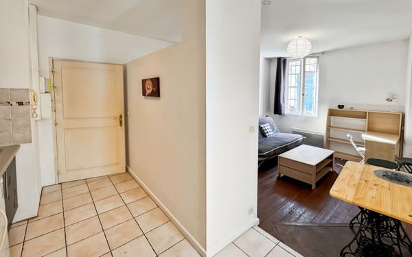 Appartement à vendre    1 pièce • 24 m2 Périgueux