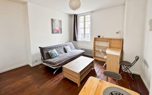 Appartement à vendre    1 pièce • 24 m2 Périgueux