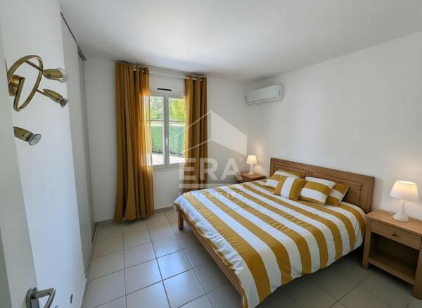 Maison individuelle près d'un lac plain pied - 4 pièce(s) 100 m2 24610 24700