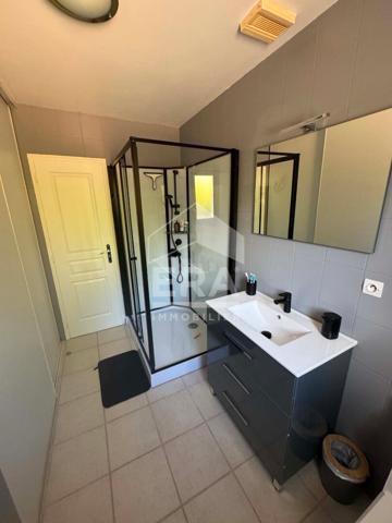 Maison individuelle près d'un lac plain pied - 4 pièce(s) 100 m2 24610 24700