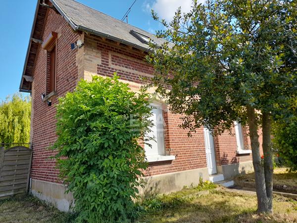 TRÈS PROCHE CHAUNY,  MAISON INDIVIDUELLE HAB DE PLAIN PIED POSSIBLE