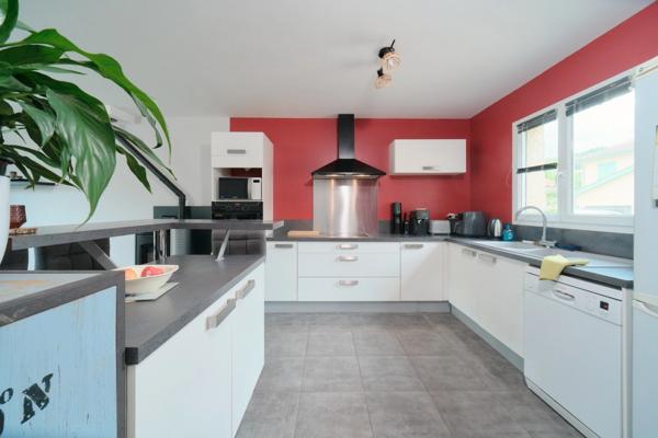 🏡 SAINT-ROMAIN-EN-GIER – Maison récente 99 m² avec sous-sol aménageable, garage et terrasse