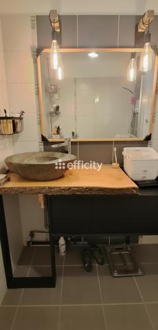 Appartement
         3 pièces
        - 70 m² Exclusivité 164 000 € *