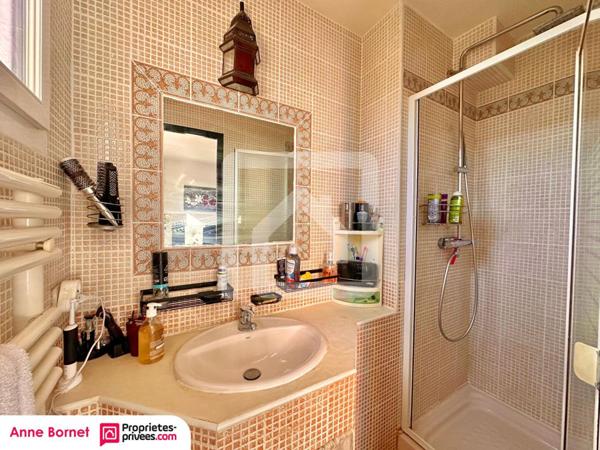 Maison individuelle 5 pièces avec jardin, garage et parking