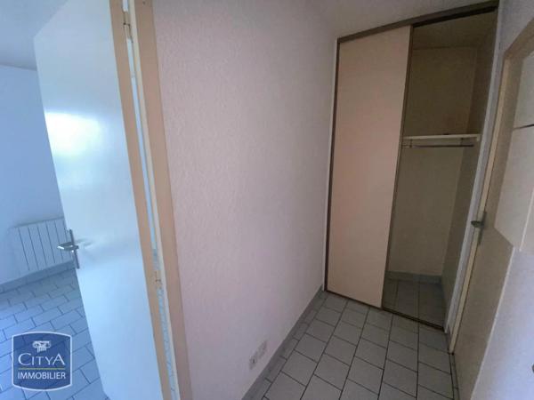 Appartement à louer 1 pièce 24.34m² Poitiers (86000)