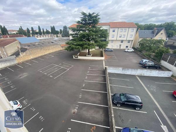 Appartement à louer 1 pièce 24.34m² Poitiers (86000)