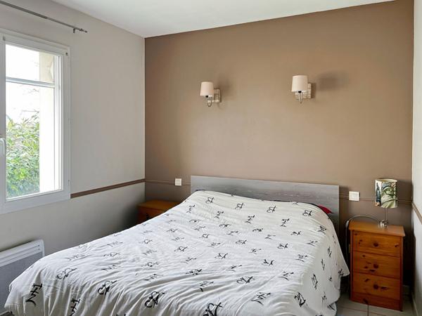 Maison - VOUILLE LES MARAIS - 4 pièce(s)