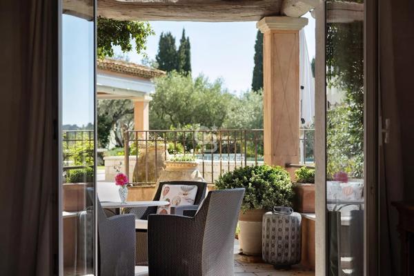 Villa 12 pièces à vendre Valbonne - 06560 / Réf: Helena