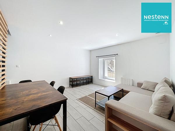 Maison de ville triplex avec terrasse - 82 m² hab -Saint-Just-Saint-Rambert (42170)