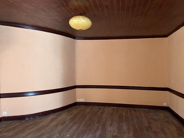 Maison à vendre 54 999 € Laroquebrou 4 p 109 m² DPE F