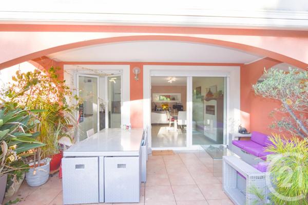 Appartement F3 à vendre  3 pièces - 79,87 m2 CAVALAIRE SUR MER - 83