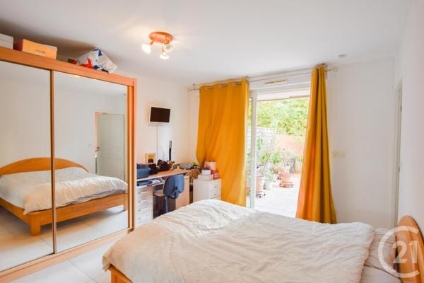 Appartement F3 à vendre  3 pièces - 79,87 m2 CAVALAIRE SUR MER - 83