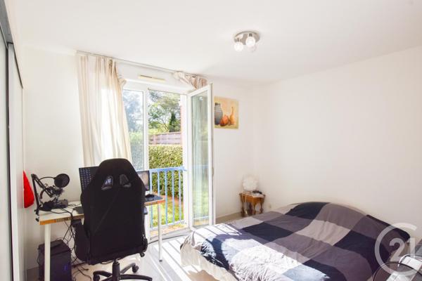 Appartement F3 à vendre  3 pièces - 79,87 m2 CAVALAIRE SUR MER - 83