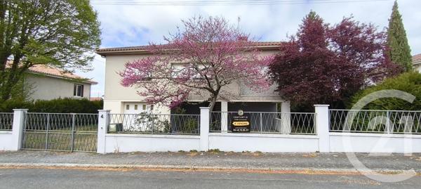 Maison à vendre  5 pièces - 90,78 m 2   FENIOUX  - 79