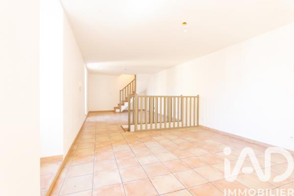 Maison à vendre 5 pièces 95 m² Rochefort-du-Gard