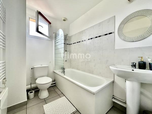 Noisy le Sec- La Boissière- Appartement 78m2 4P et 3CH- Balcon et Box