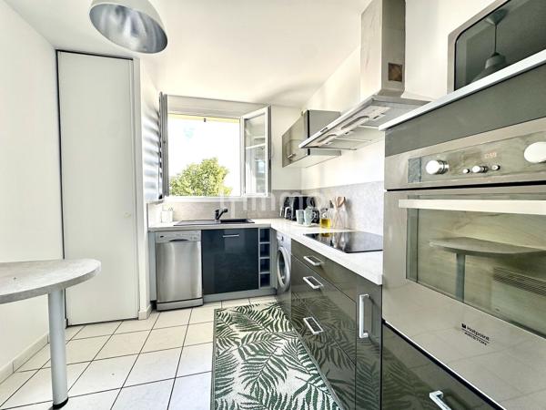 Noisy le Sec- La Boissière- Appartement 78m2 4P et 3CH- Balcon et Box