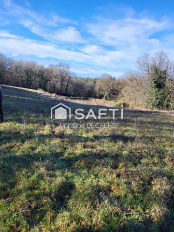 Terrain de Loisir avec étang