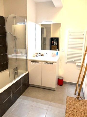 APPARTEMENT T4 AVEC JARDIN