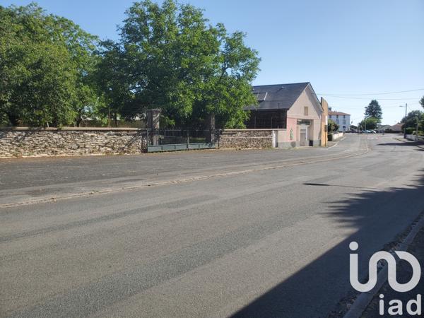 Maison à vendre 4 pièces 255 m² La Châtaigneraie