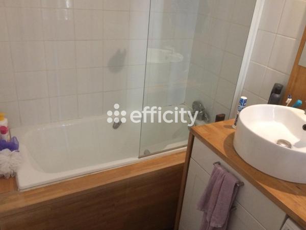 Appartement 3 pièces - 48 m² Exclusivité efficity