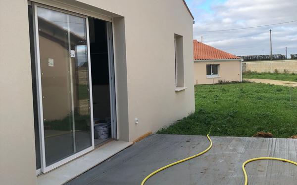 Maison à louer    4 pièces • 89,59 m2 Cabariot