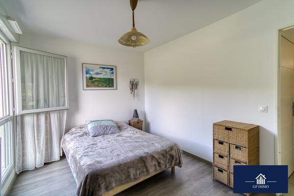 Appartement
         3 pièces
        - 66 m² 255 000 € *