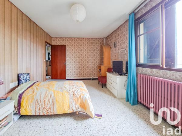 Maison à vendre 6 pièces 160 m² Saint-Sulpice-la-Pointe