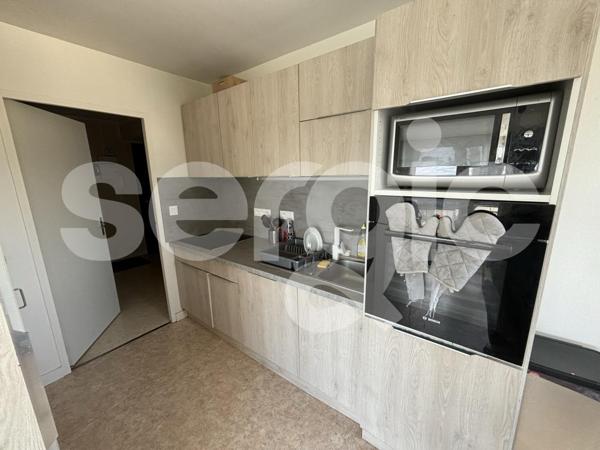 Location 1 Pieces 11 49000 Angers 23 0567 03 2057