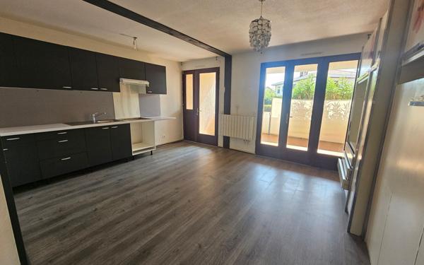 Appartement à vendre    1 pièce • 26,80 m2 Mont-de-Marsan