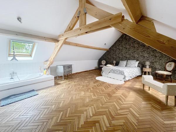 Découvrez cette charmante maison, un havre de paix à deux pas de Peronne