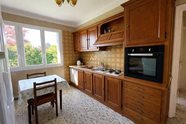 Maison Triel Sur Seine 6 pièce(s) 219 m2 €489 000 ** - Référence 1748