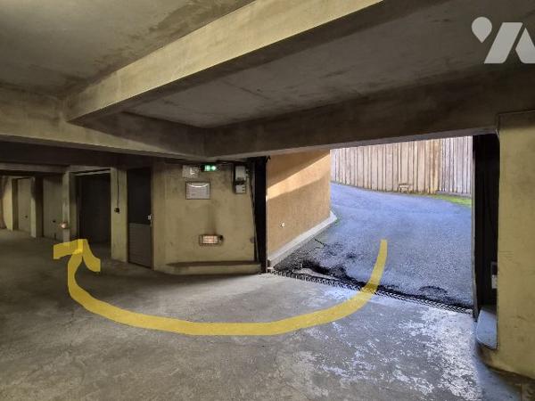 GARAGE PROCHE HOPITAL
